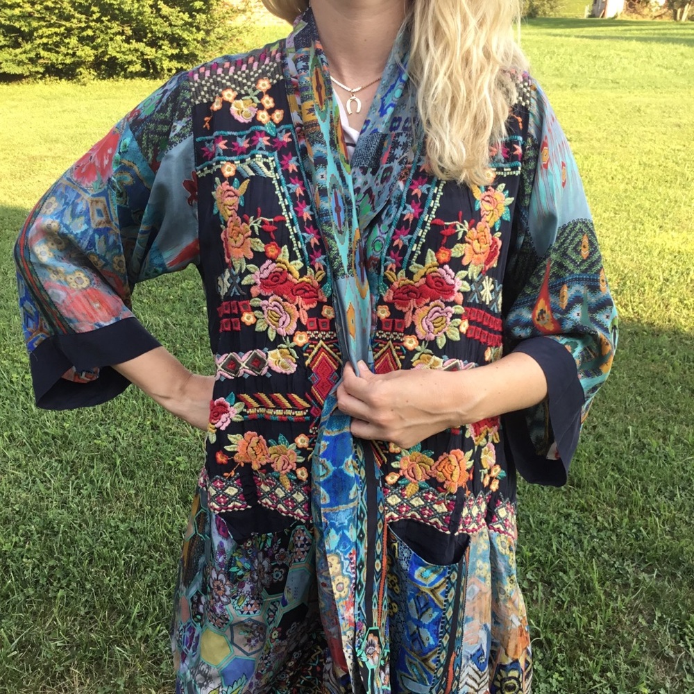 Johnny Was Kimono Jacket Silk Embroidered Robe